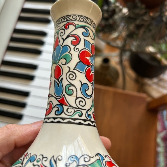 Rare Metaxa Red and Blue Ceramic Art Vase with Floral Motifs 10" - Picture 9 of 15